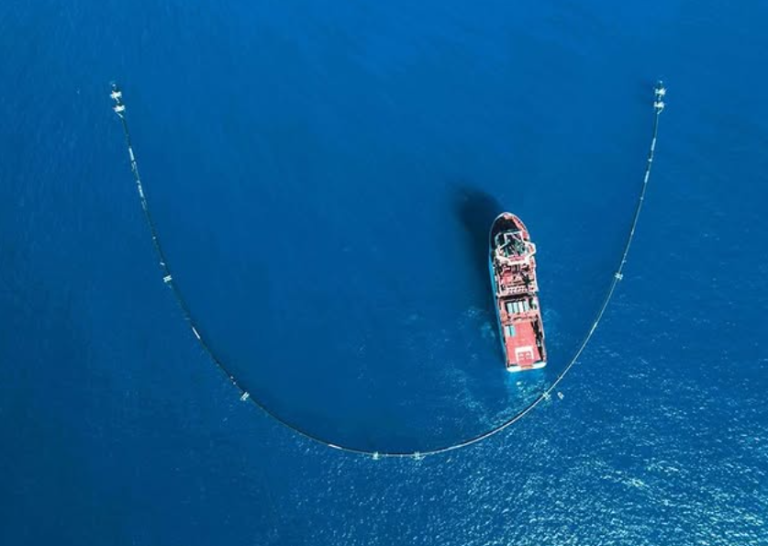 Okyanuslarda Temizlik Devrimi: The Ocean Cleanup 45 Milyon Kilogram Atığı Geride Bıraktı!